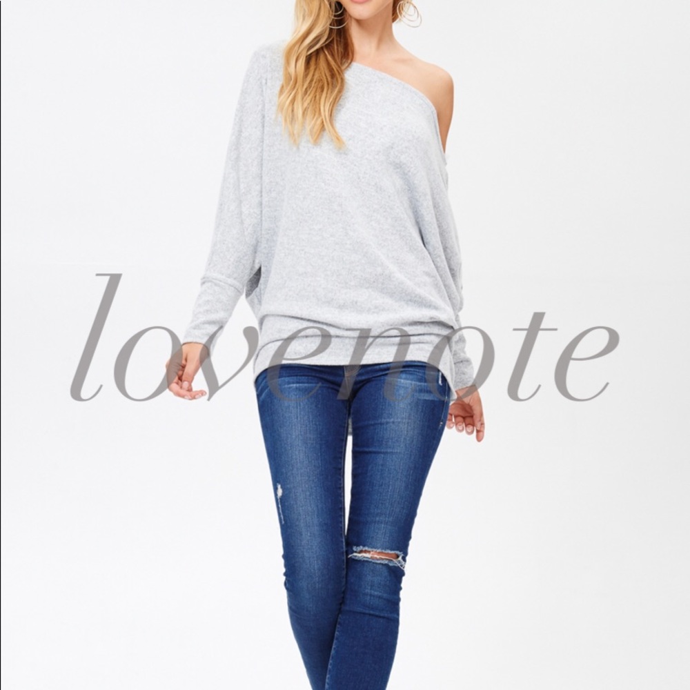 XL left!! Off The Shoulder Long Sleeve Sweater - Picture 2 of 4